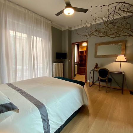 Momi Hotel Borgomanero Luaran gambar